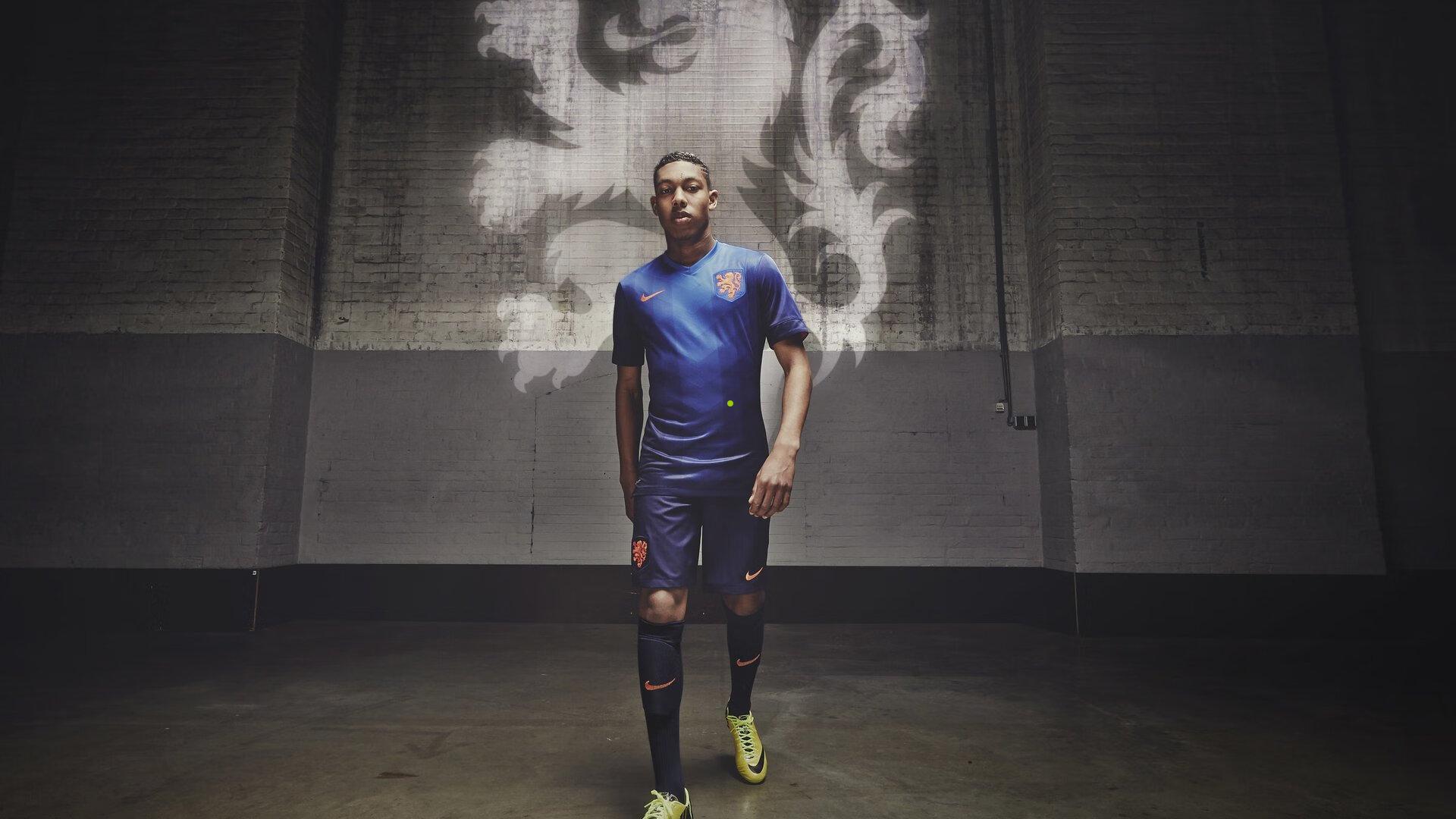 大连人五轮不败冲击前四，下半场零射正暴露进攻隐忧