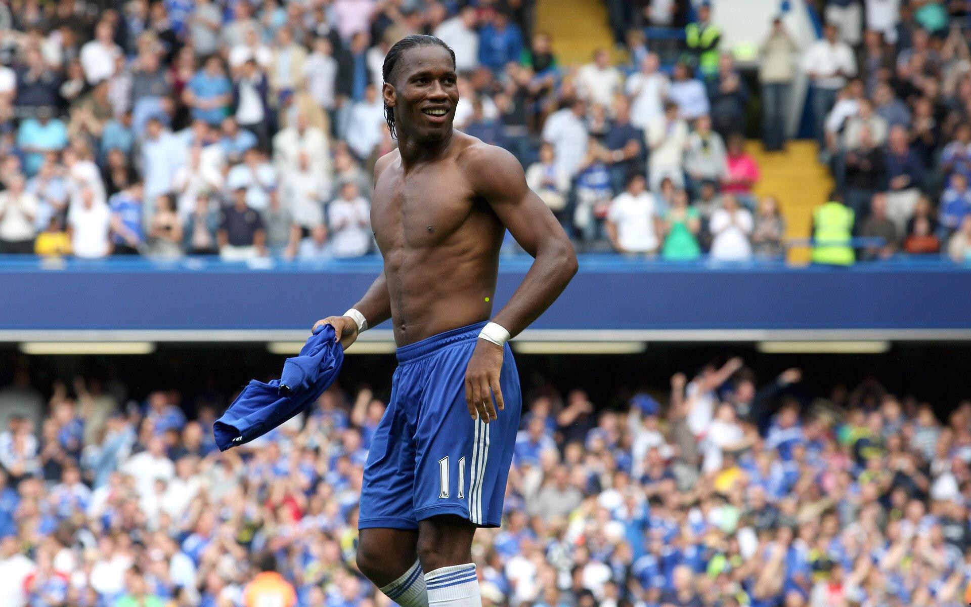 华体会体育：独家，太阳报揭秘姆伯莫国家队游说，巴莱巴冬窗或加盟曼联